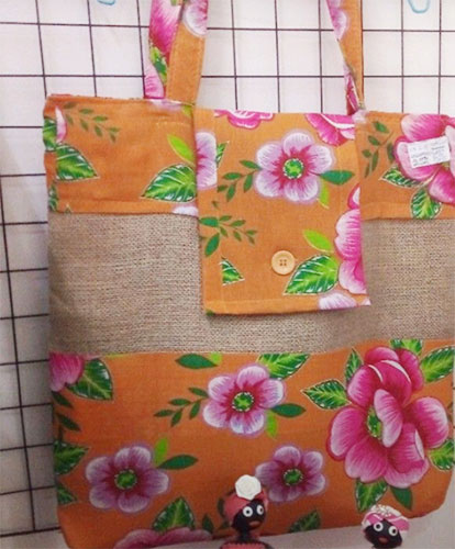 Bolsa Artesanal com Identidade Quilombola